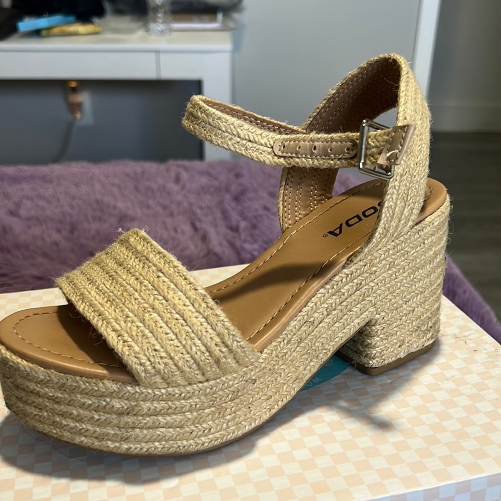 COPY - cream low heel chunky straw heels
